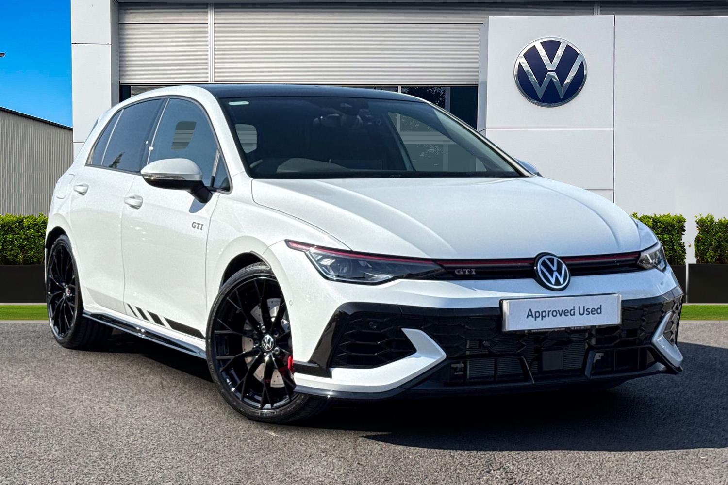 Main listing image - Volkswagen Golf GTI