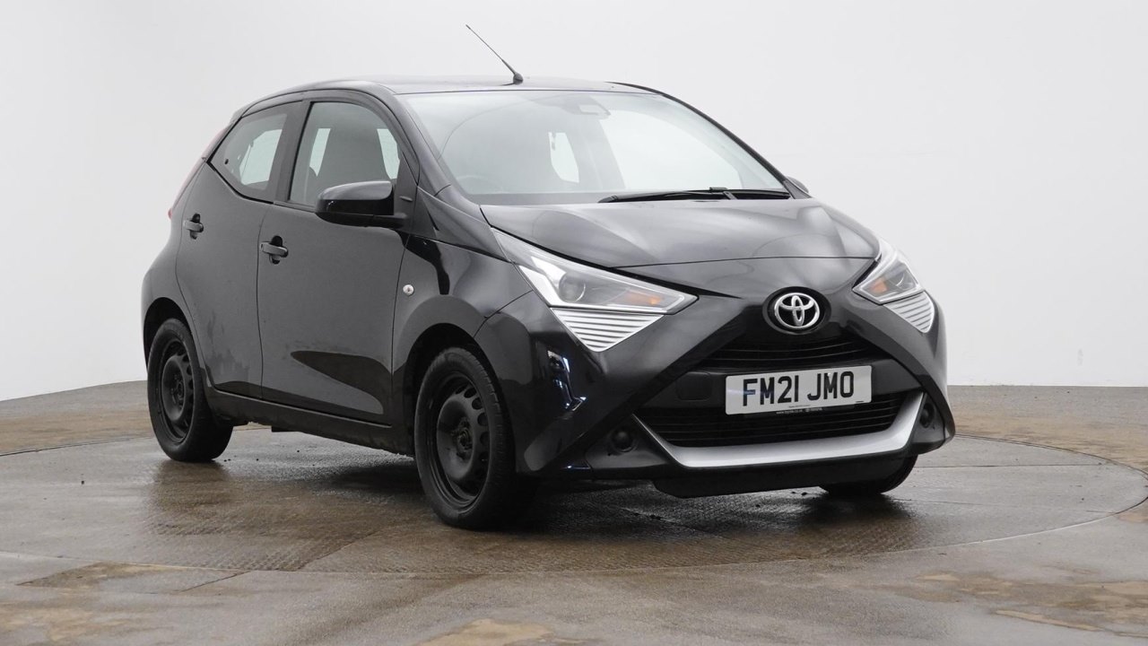 Main listing image - Toyota Aygo