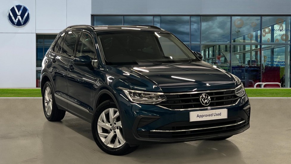 Main listing image - Volkswagen Tiguan