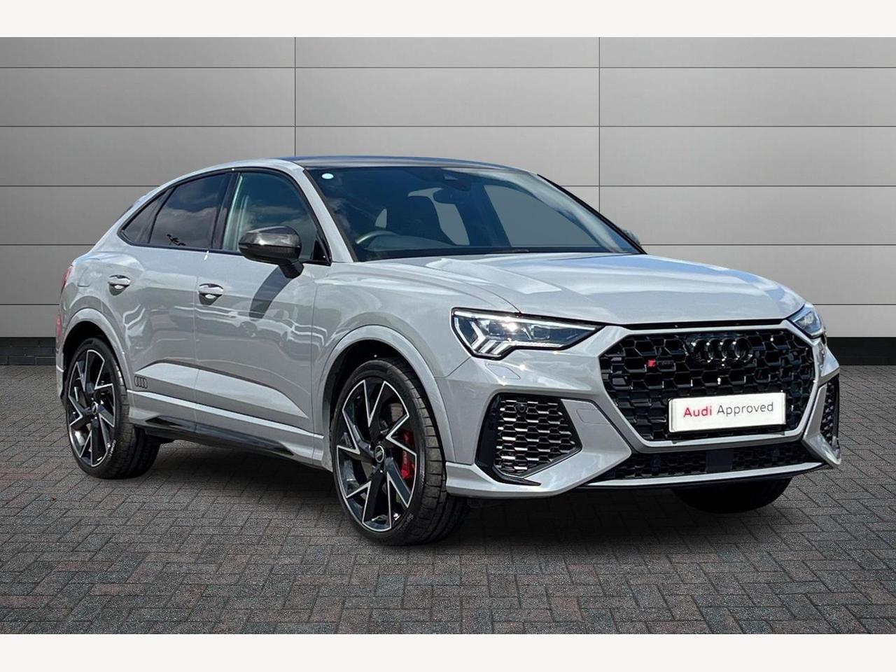 Main listing image - Audi RS Q3