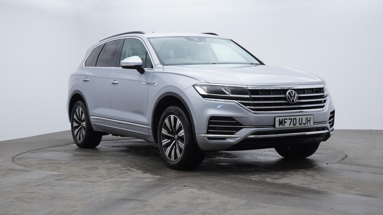 Main listing image - Volkswagen Touareg