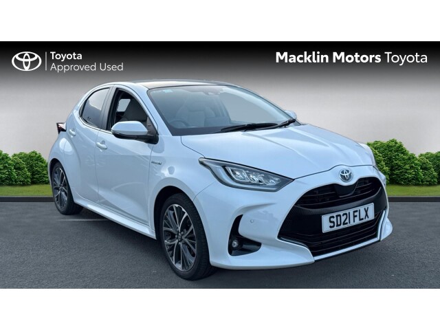 Main listing image - Toyota Yaris