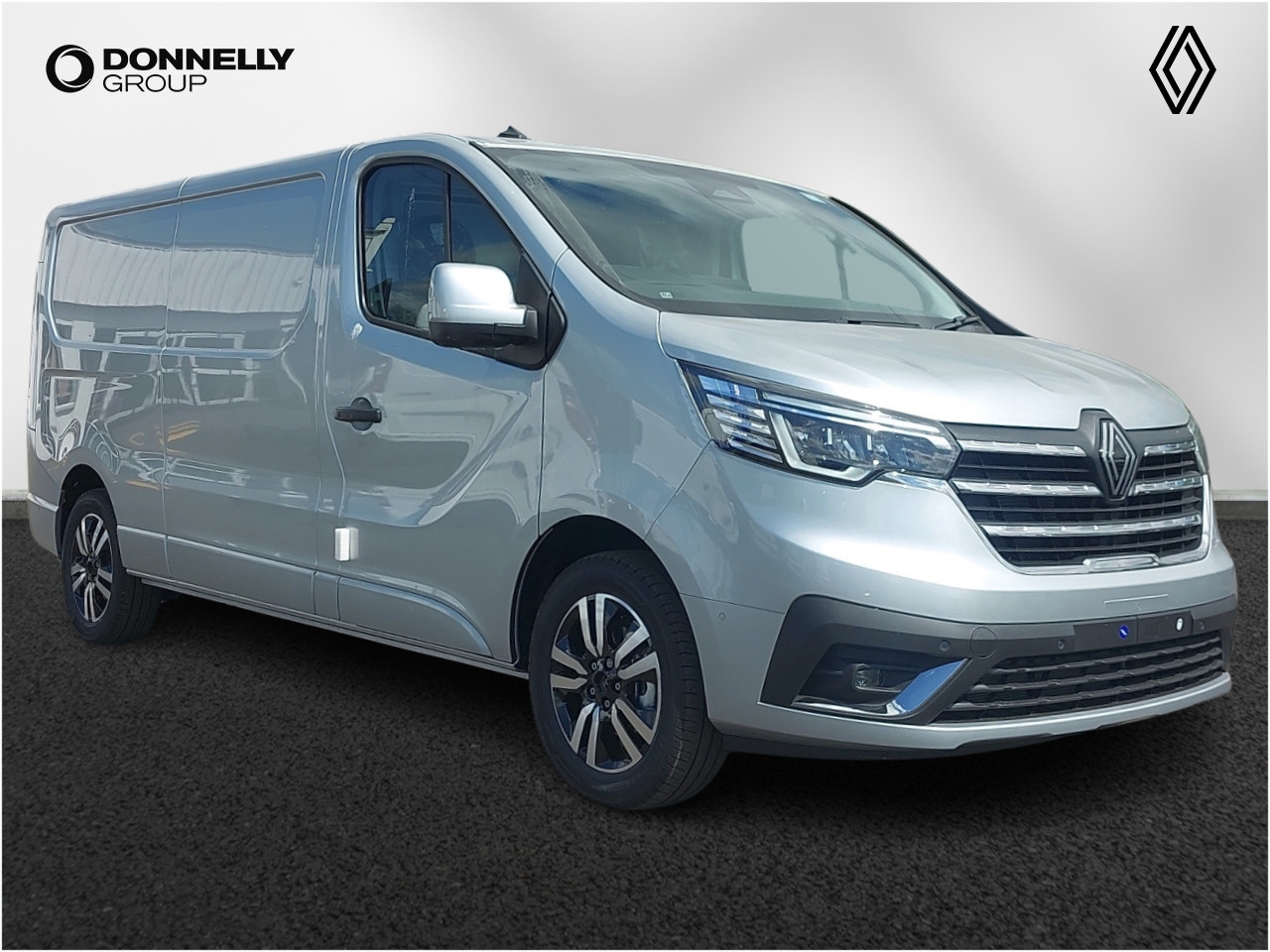 Main listing image - Renault Trafic