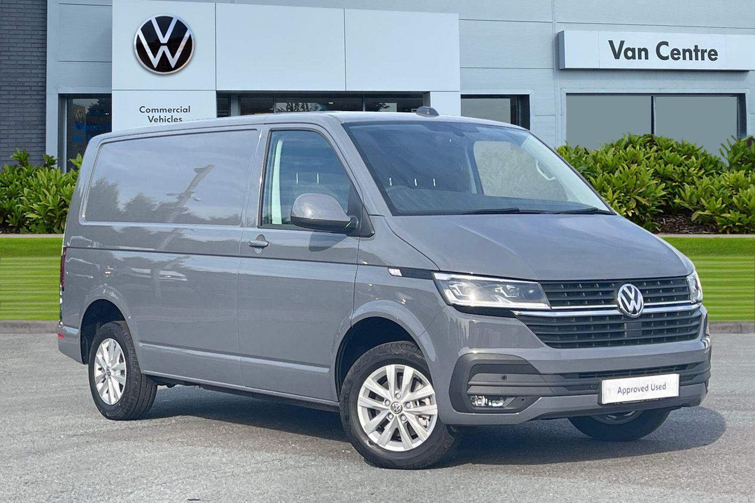 Main listing image - Volkswagen Transporter
