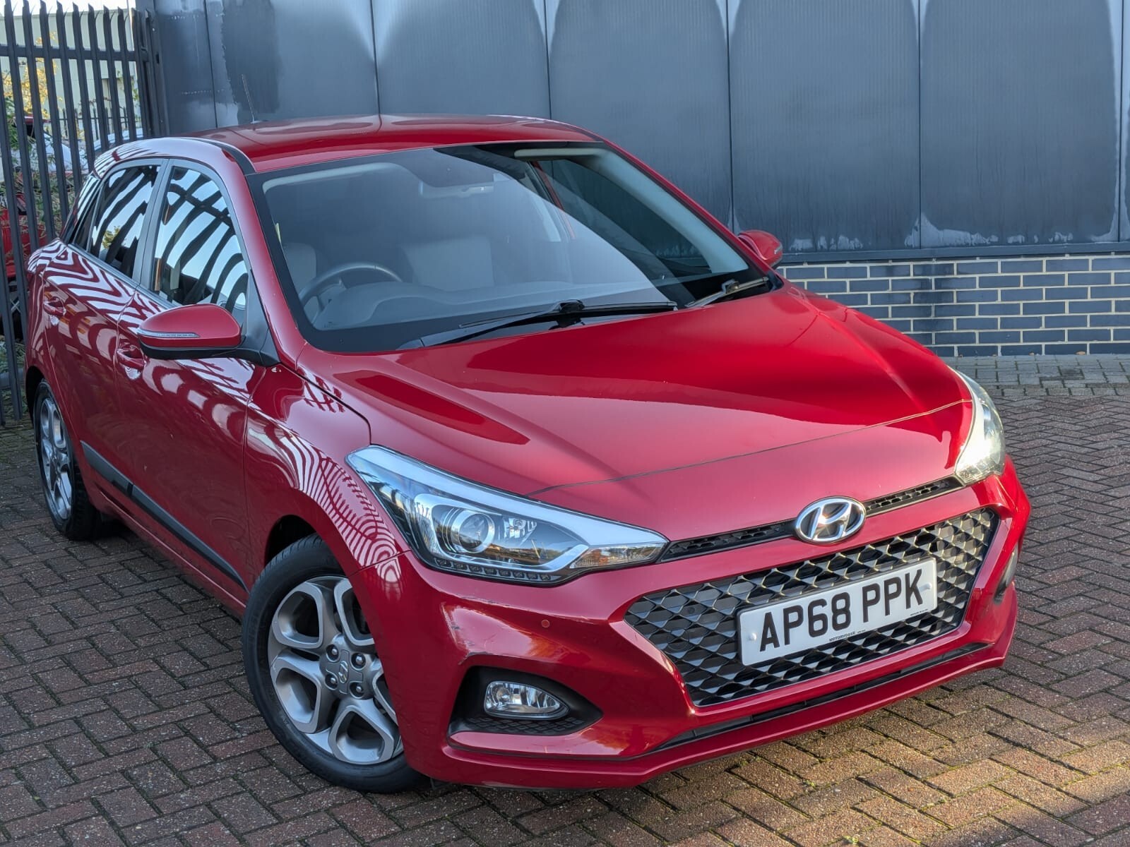 Main listing image - Hyundai i20