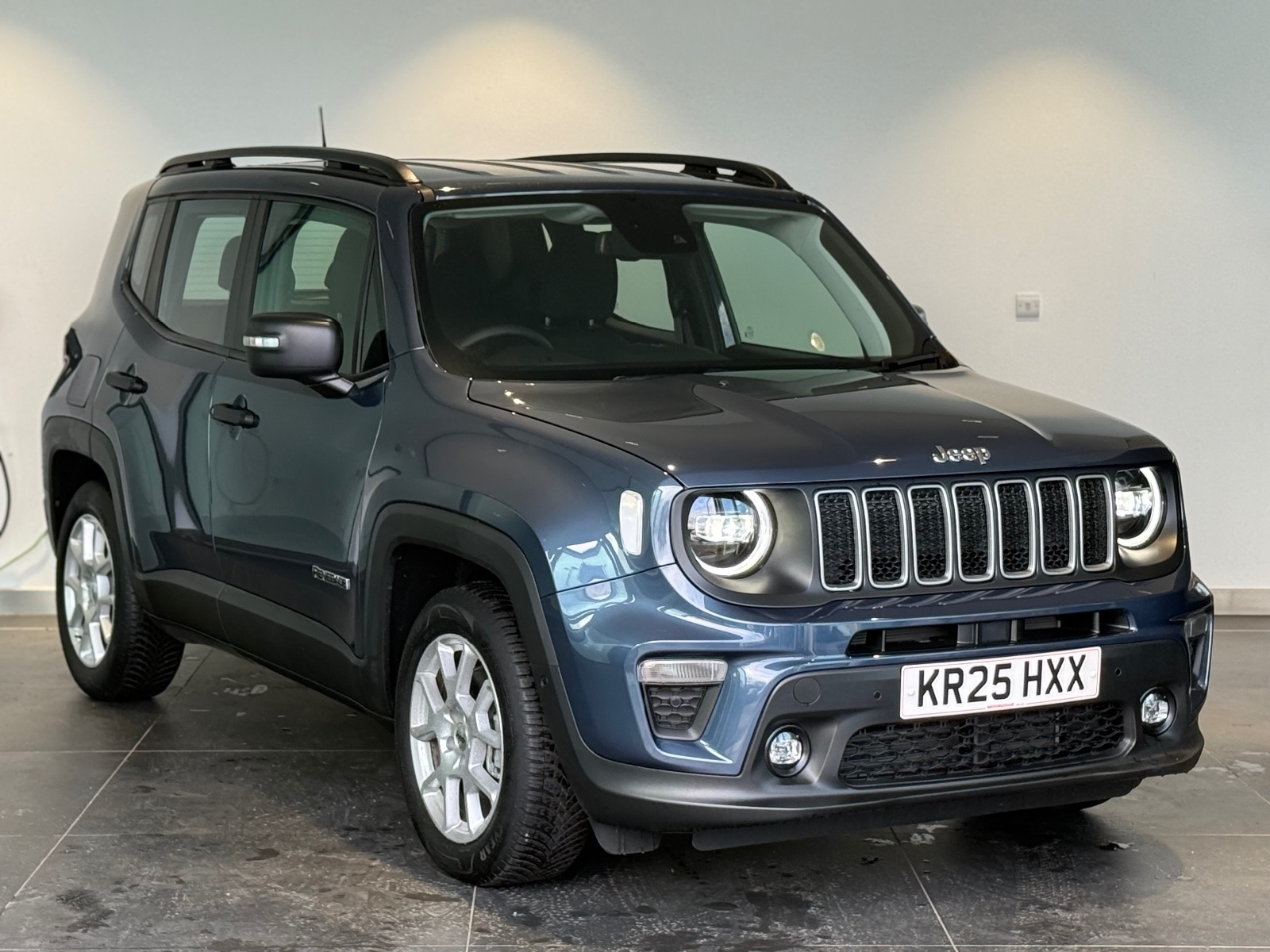 Main listing image - Jeep Renegade