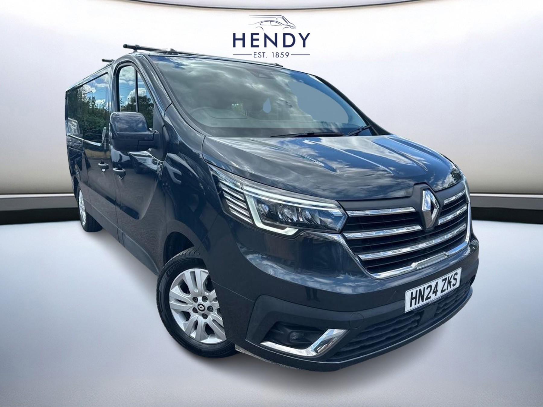 Main listing image - Renault Trafic