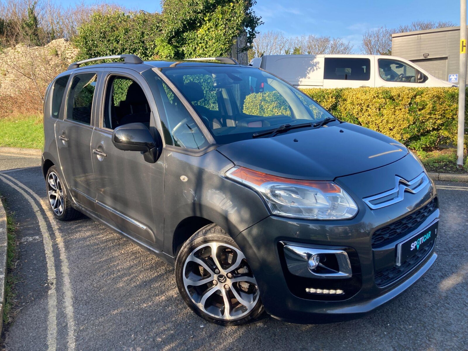 Main listing image - Citroen C3 Picasso