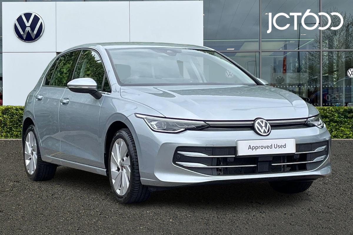 Main listing image - Volkswagen Golf