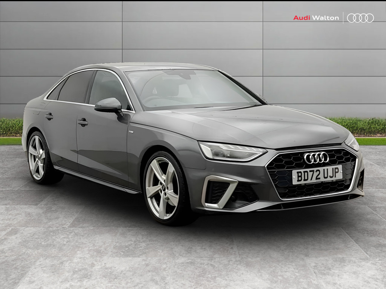 Main listing image - Audi A4