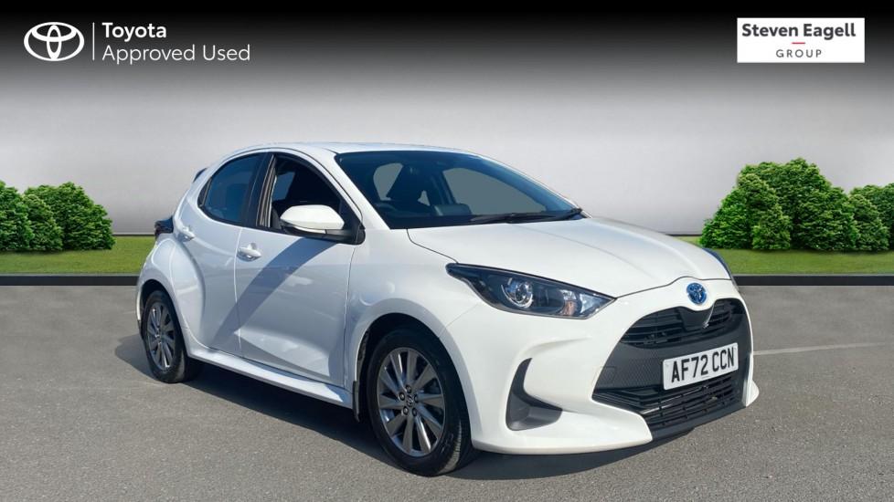 Main listing image - Toyota Yaris