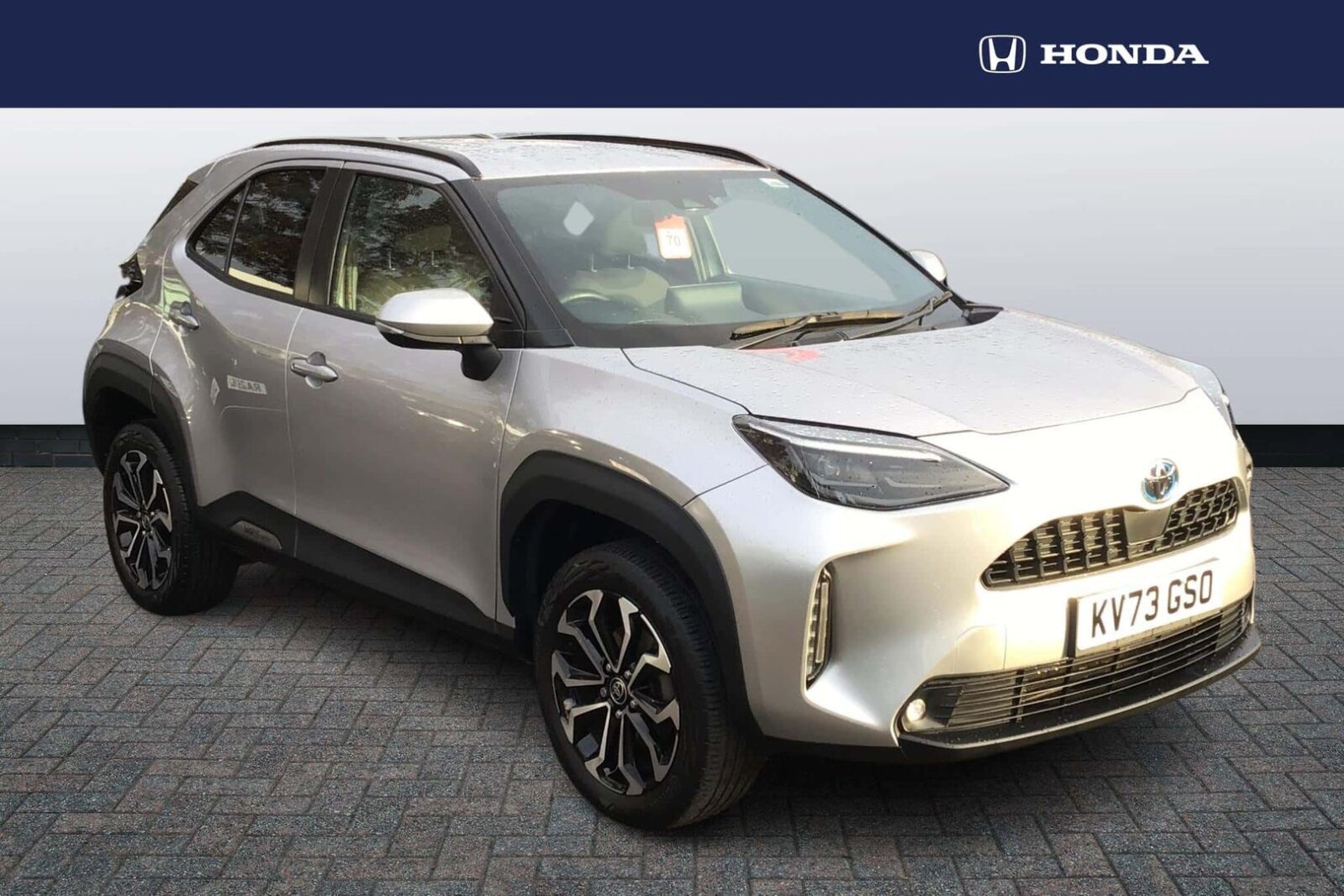 Main listing image - Toyota Yaris Cross