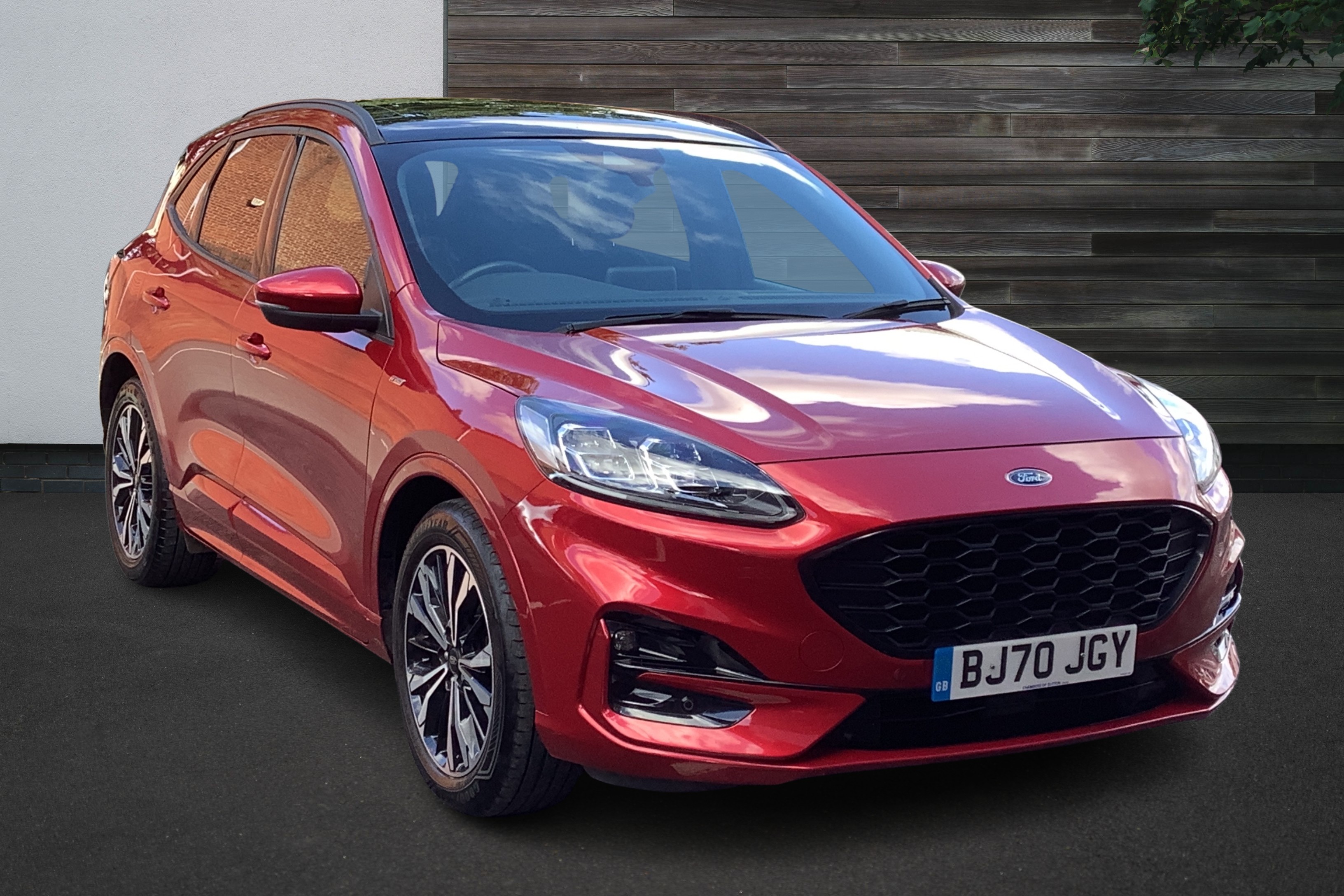 Main listing image - Ford Kuga