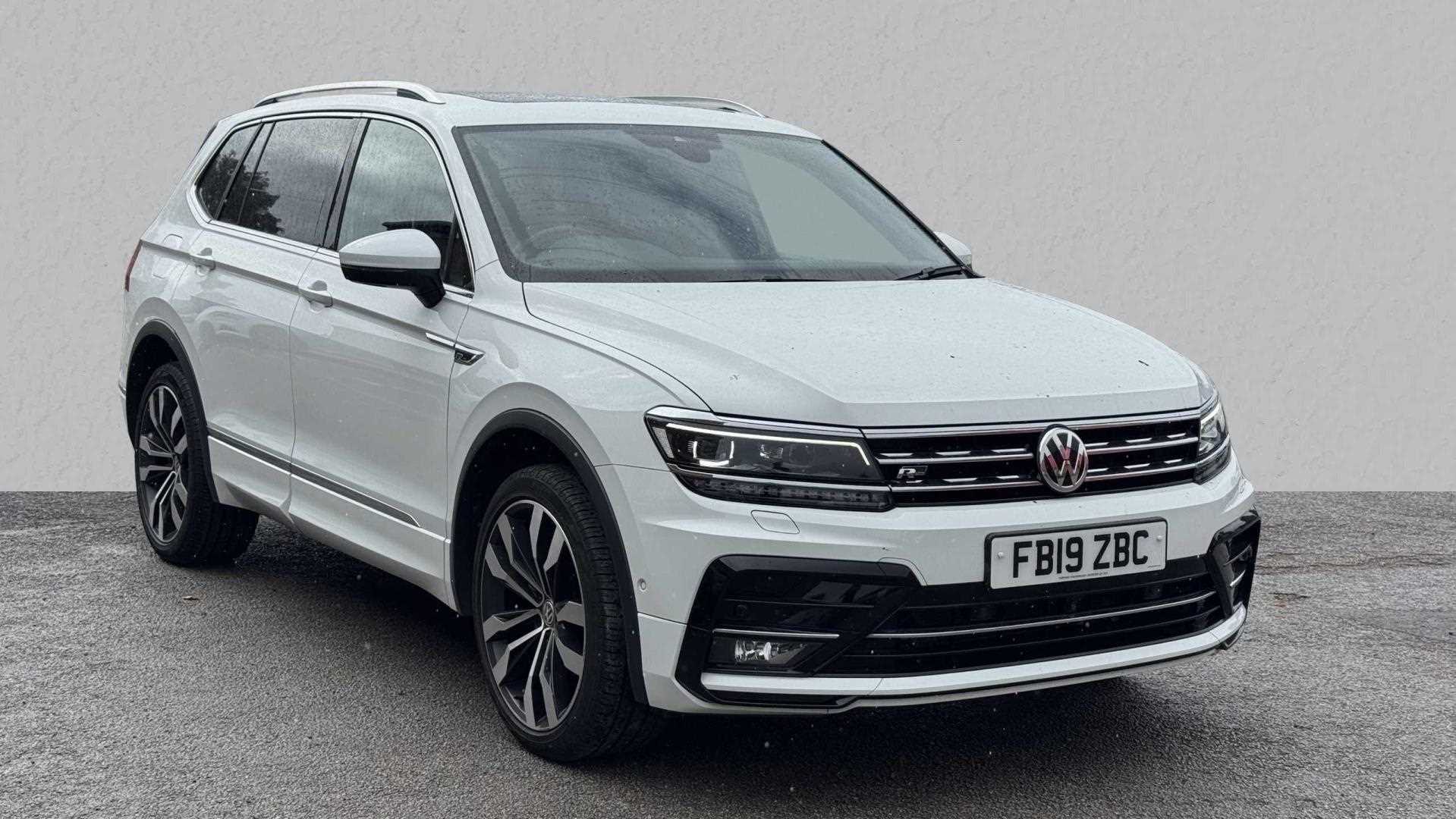 Main listing image - Volkswagen Tiguan Allspace