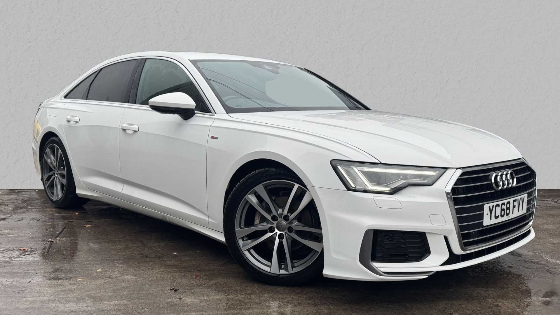 Main listing image - Audi A6