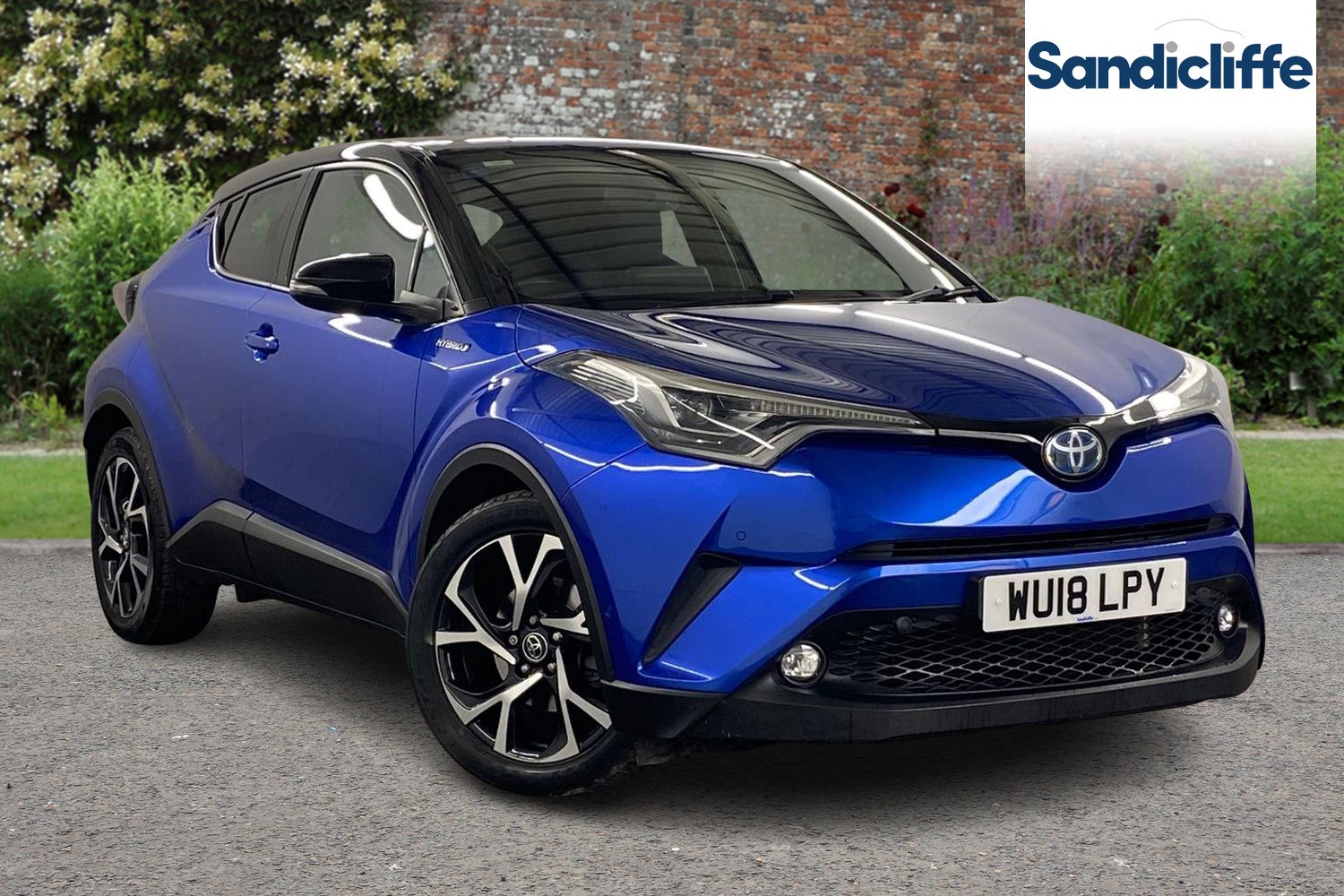 Main listing image - Toyota C-HR