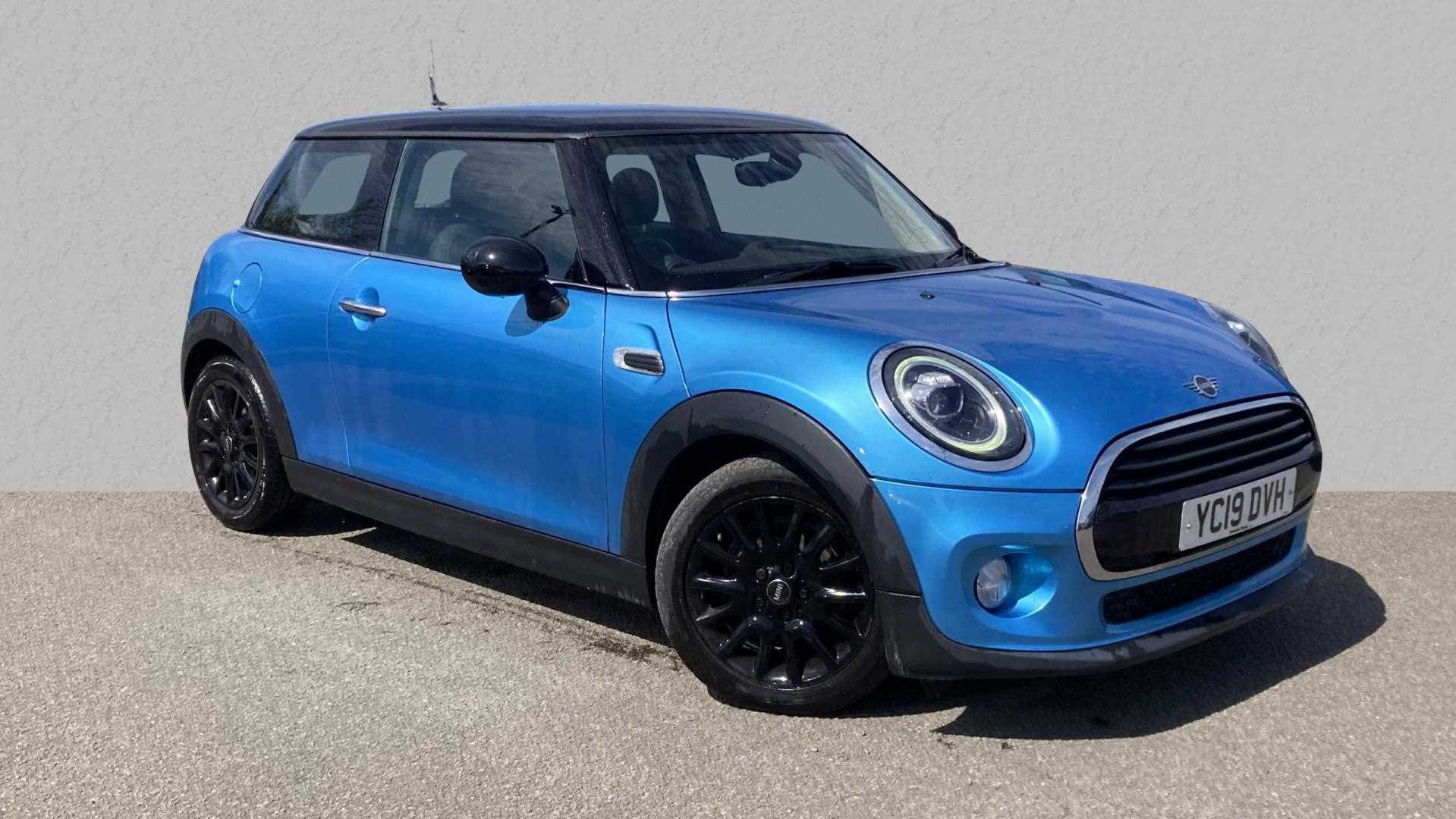 Main listing image - MINI Hatchback