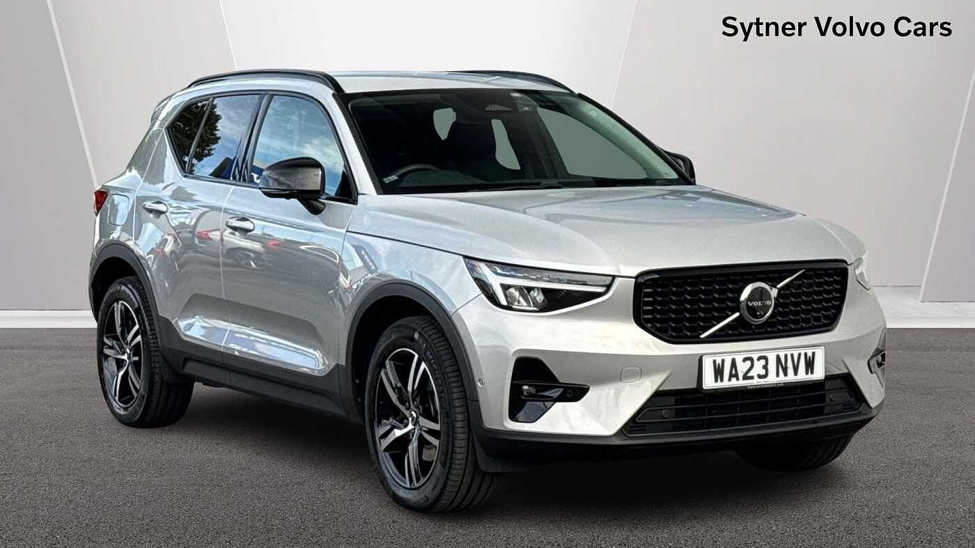 Main listing image - Volvo XC40