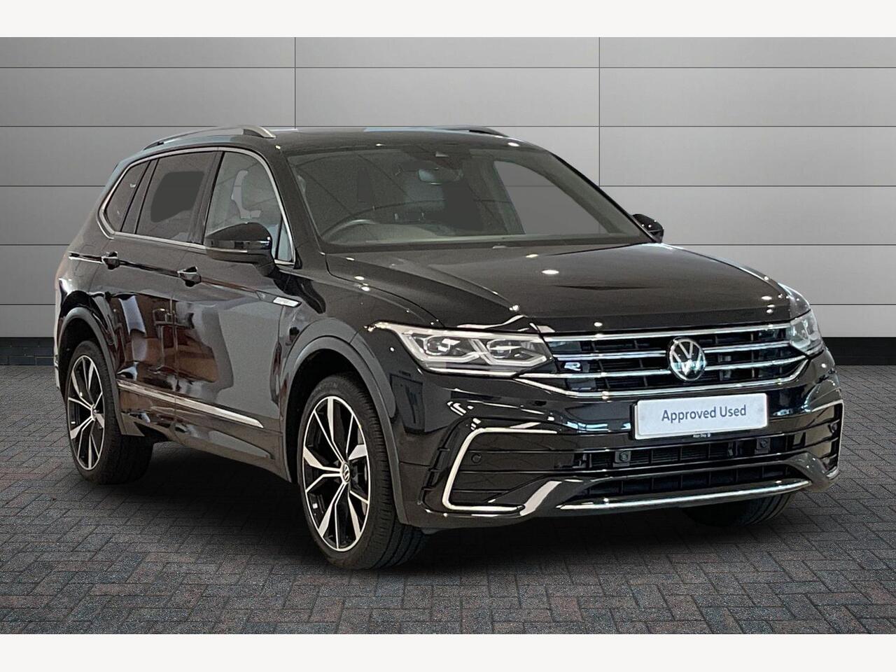 Main listing image - Volkswagen Tiguan Allspace