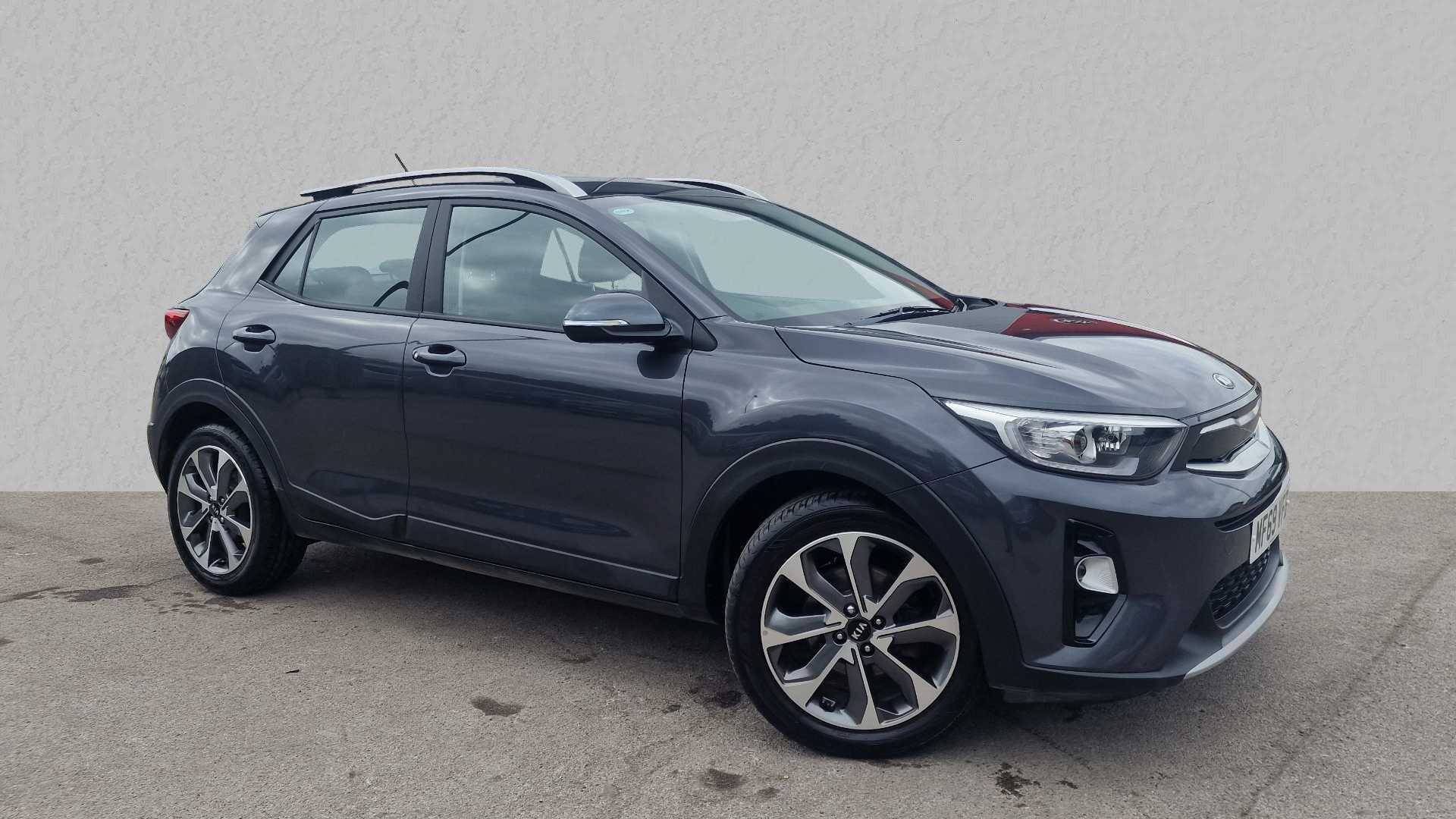 Main listing image - Kia Stonic