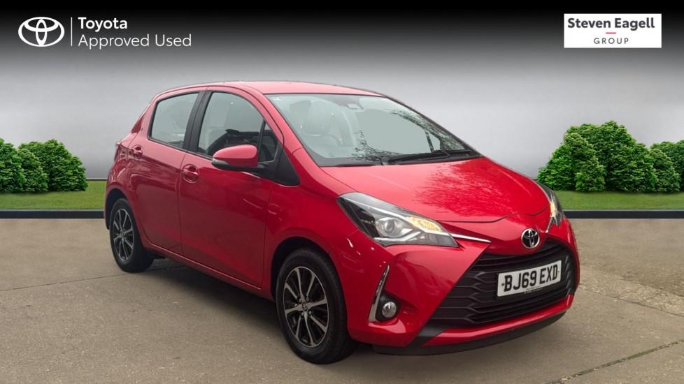 Main listing image - Toyota Yaris