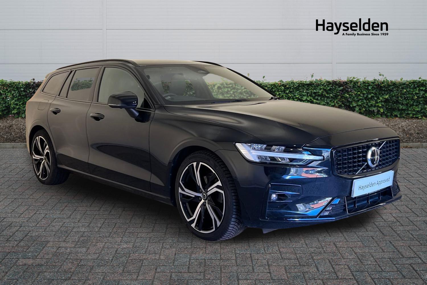 Main listing image - Volvo V60