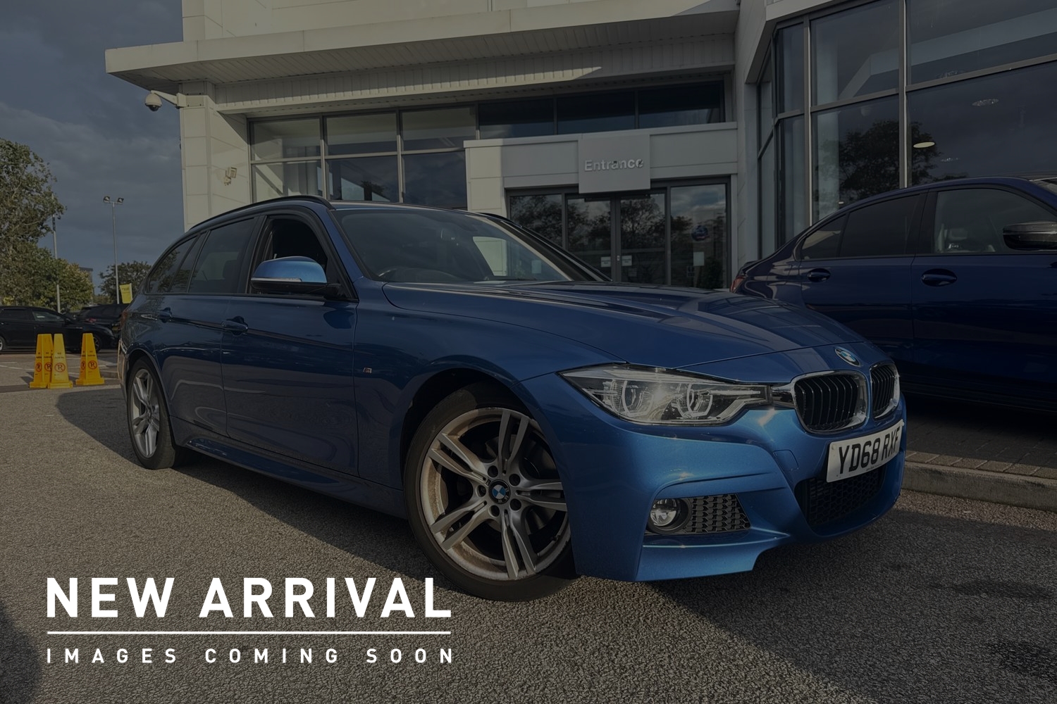 Main listing image - BMW 3 Series Touring