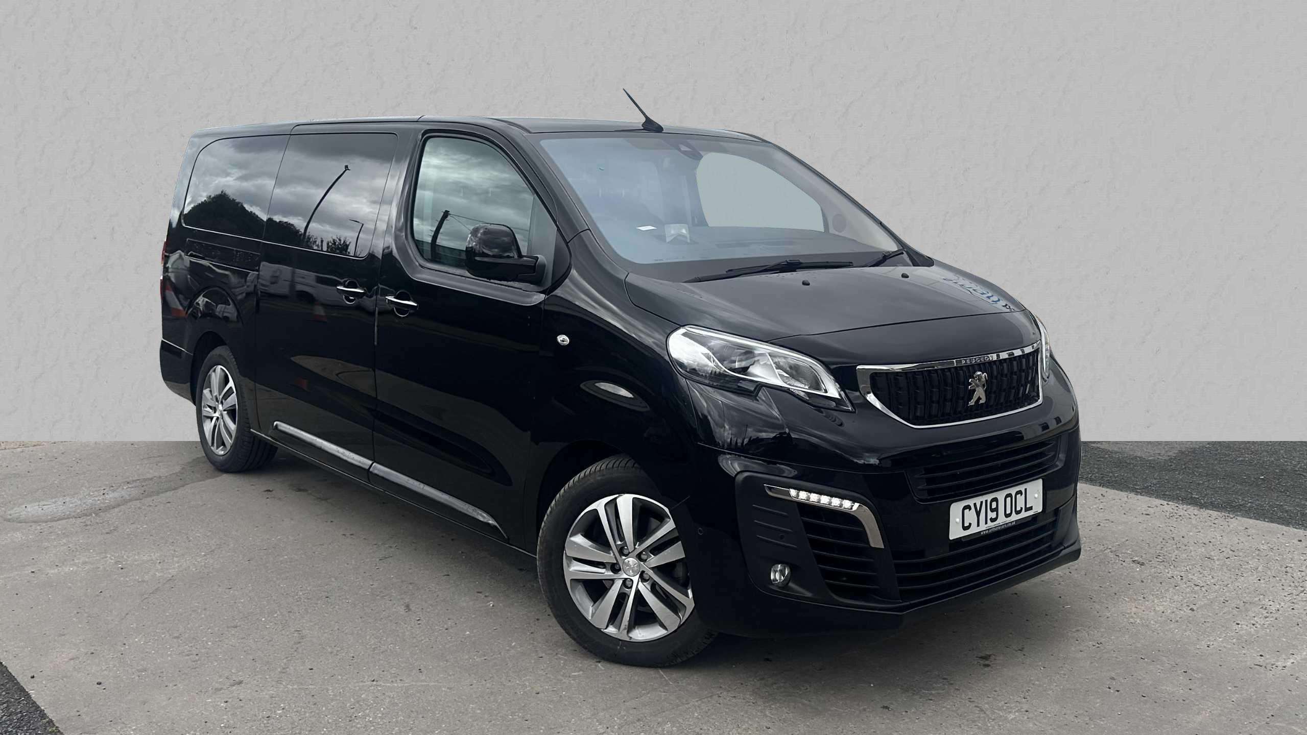 Main listing image - Peugeot Traveller