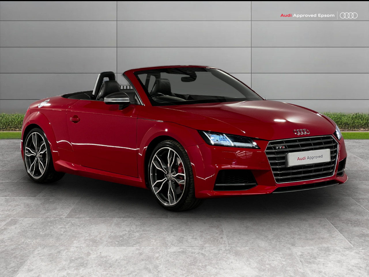 Main listing image - Audi TT S