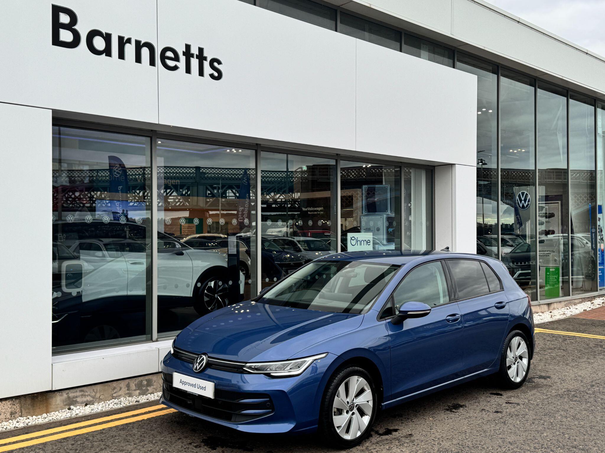 Main listing image - Volkswagen Golf