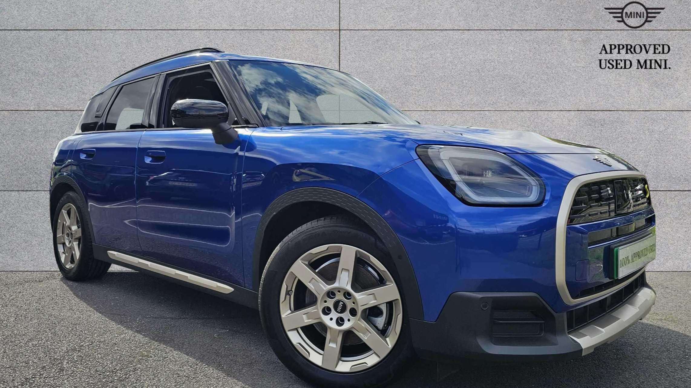 Main listing image - MINI Countryman