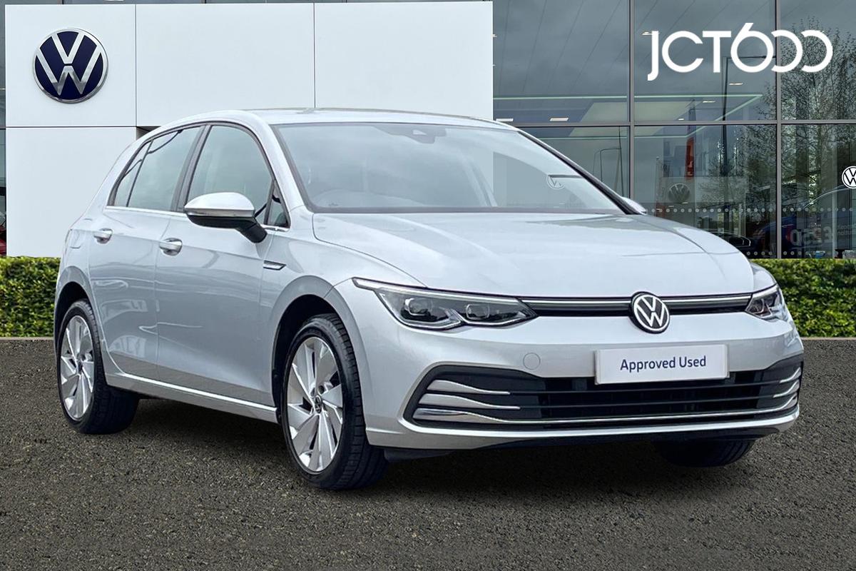 Main listing image - Volkswagen Golf