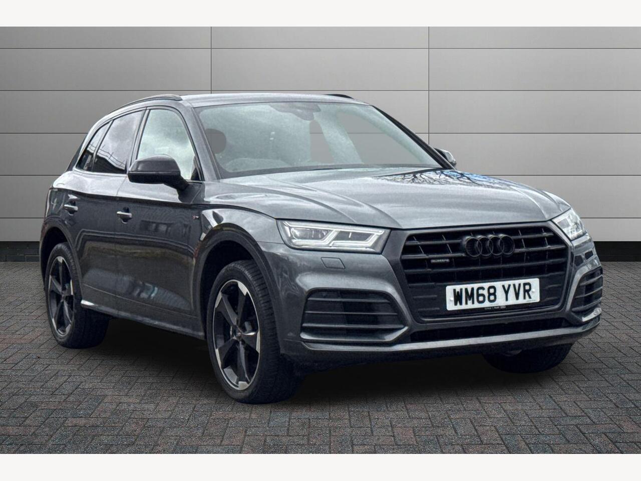 Main listing image - Audi Q5