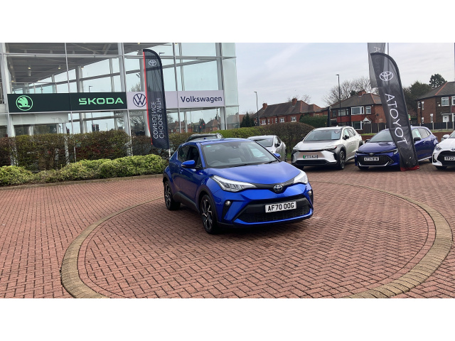 Main listing image - Toyota C-HR