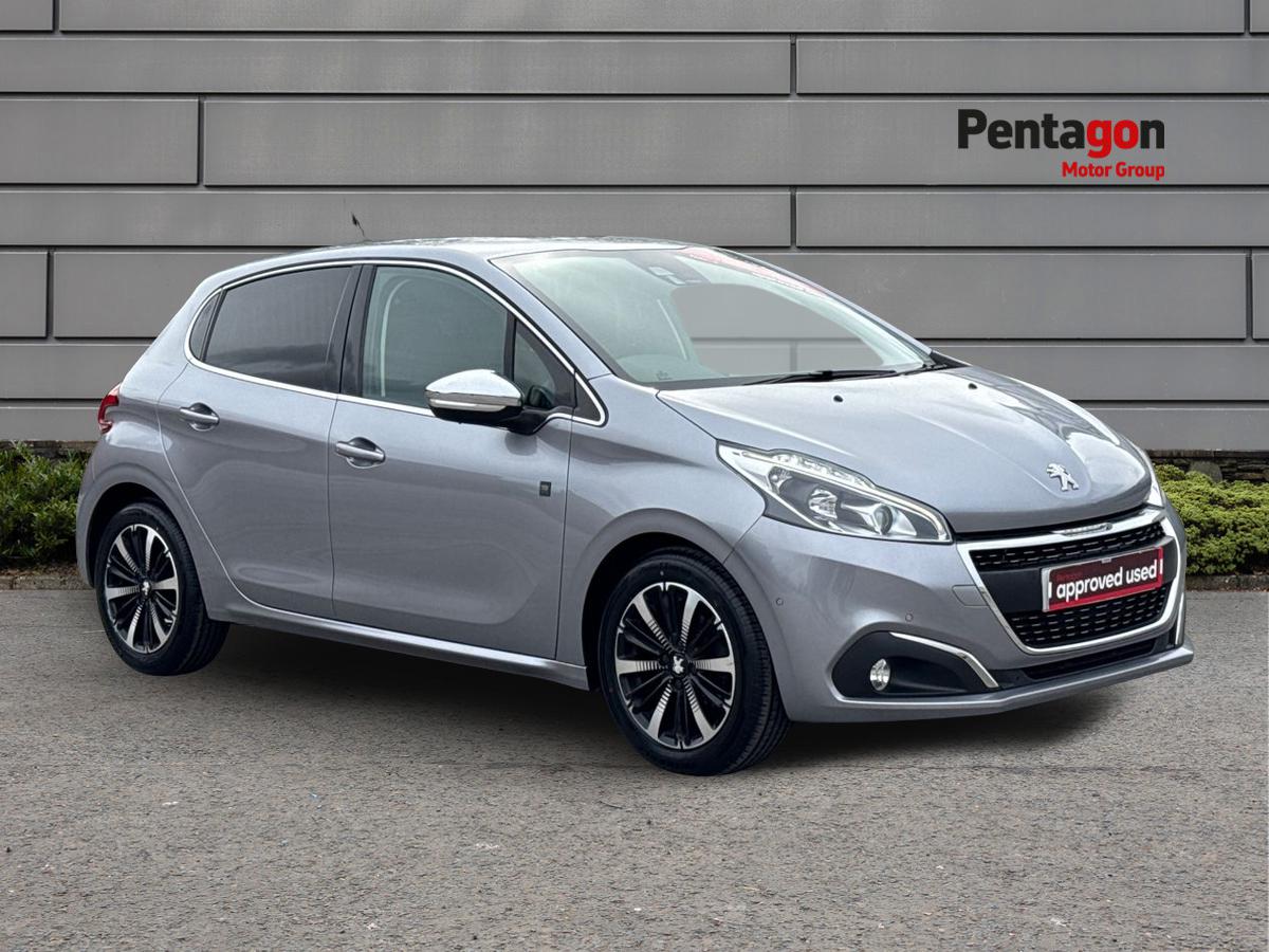 Main listing image - Peugeot 208