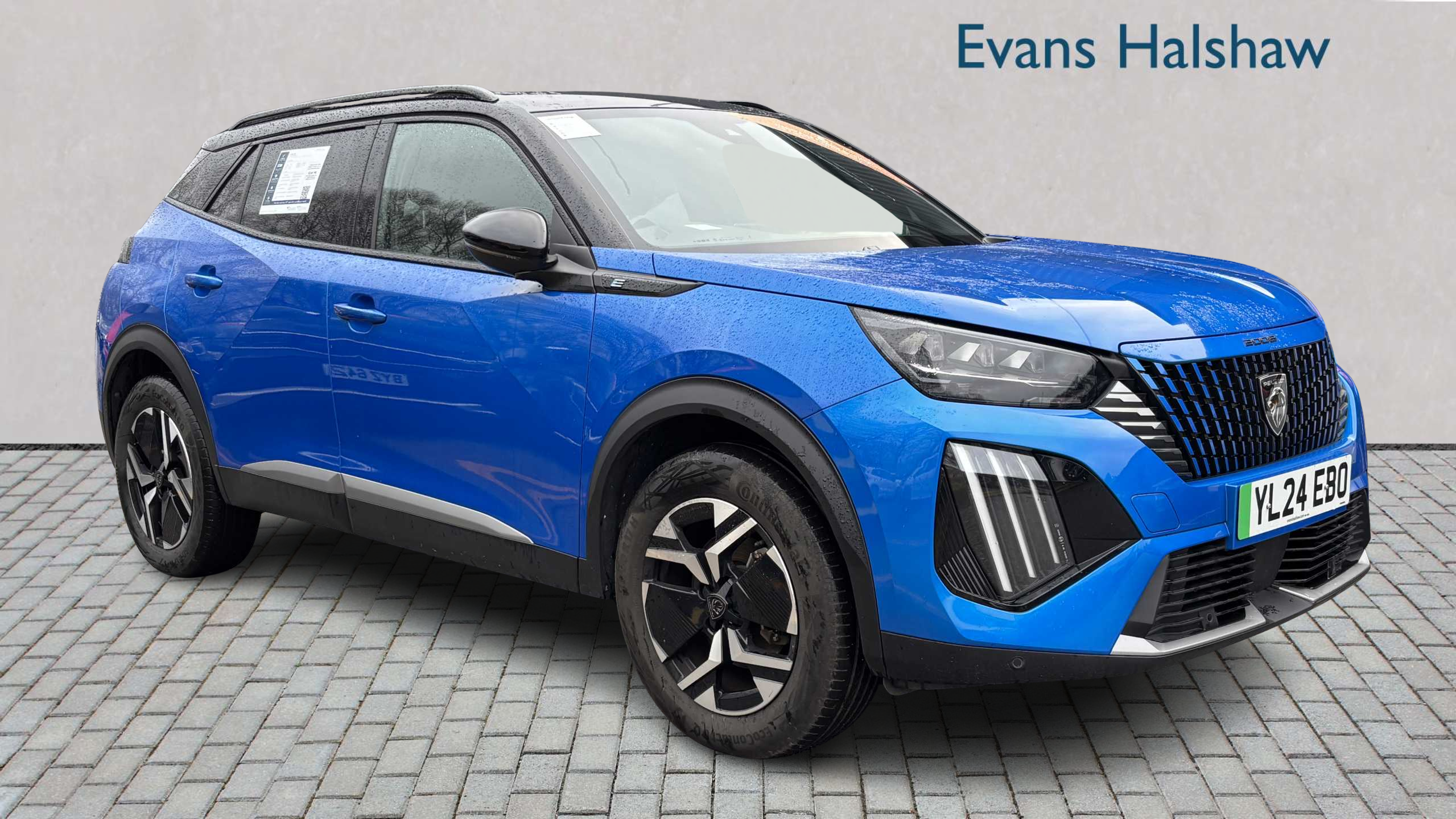 Main listing image - Peugeot e-2008