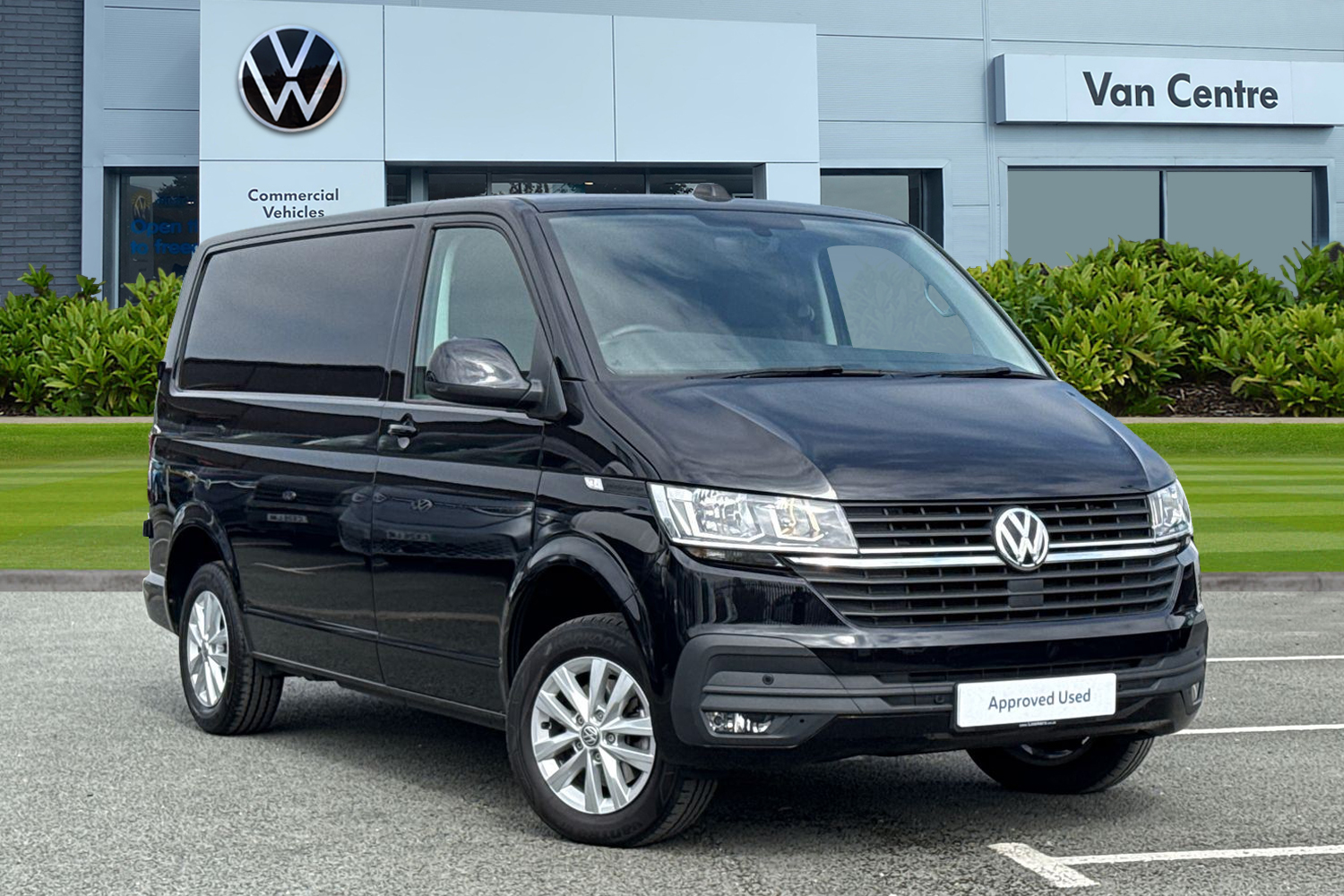Main listing image - Volkswagen Transporter