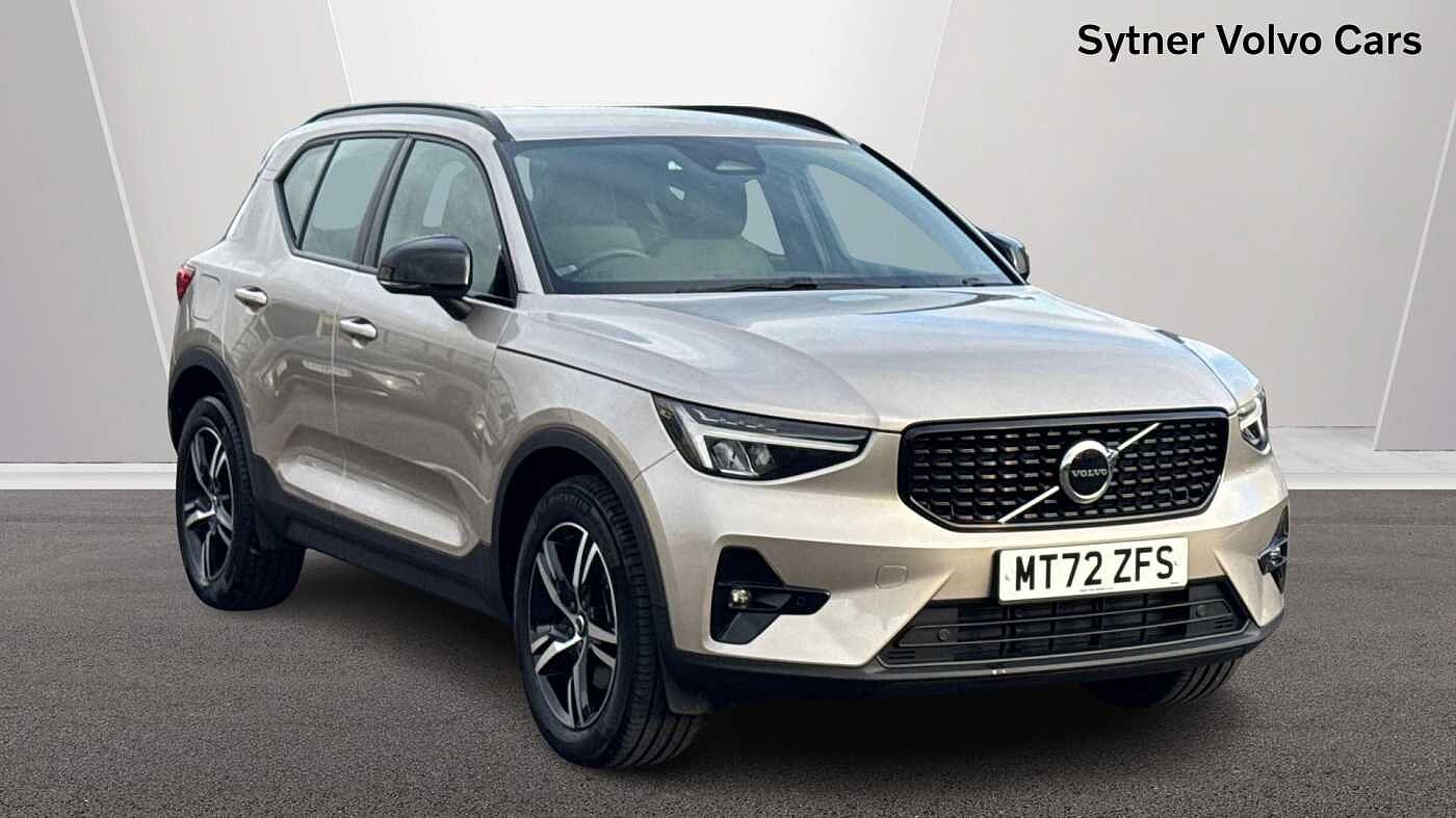 Main listing image - Volvo XC40