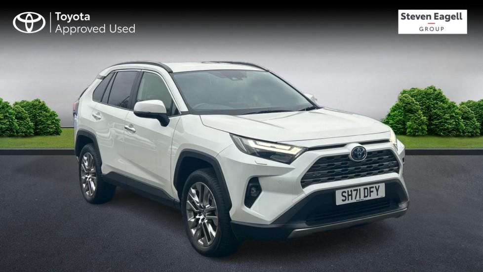 Main listing image - Toyota RAV4