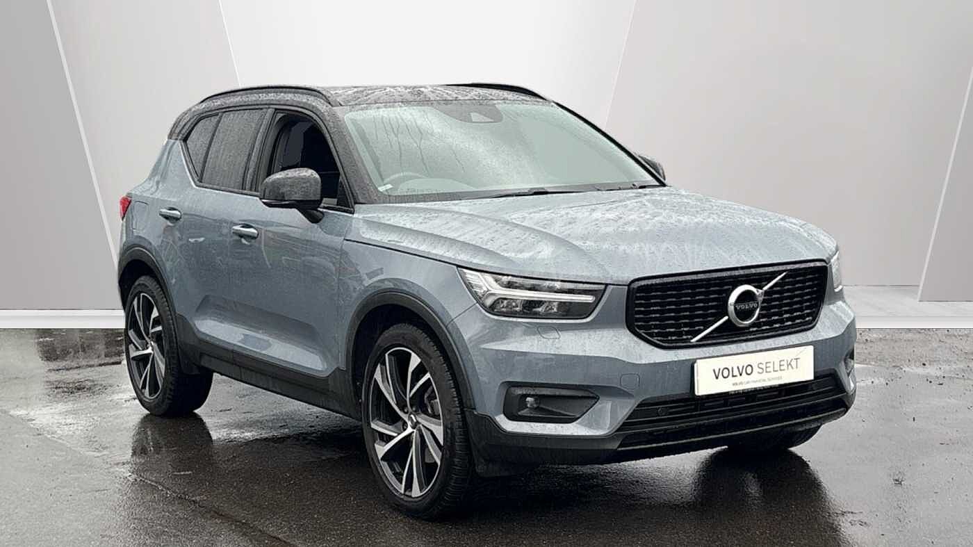 Main listing image - Volvo XC40