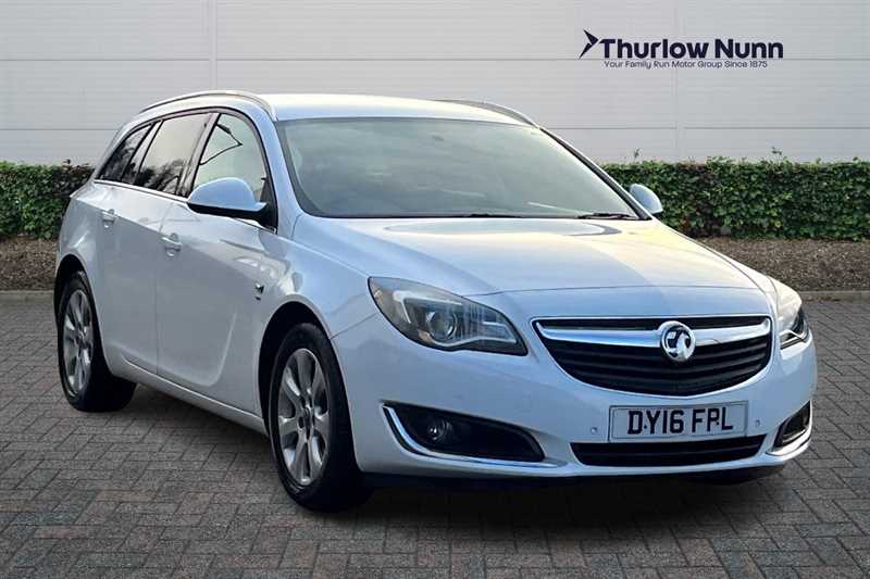 Main listing image - Vauxhall Insignia