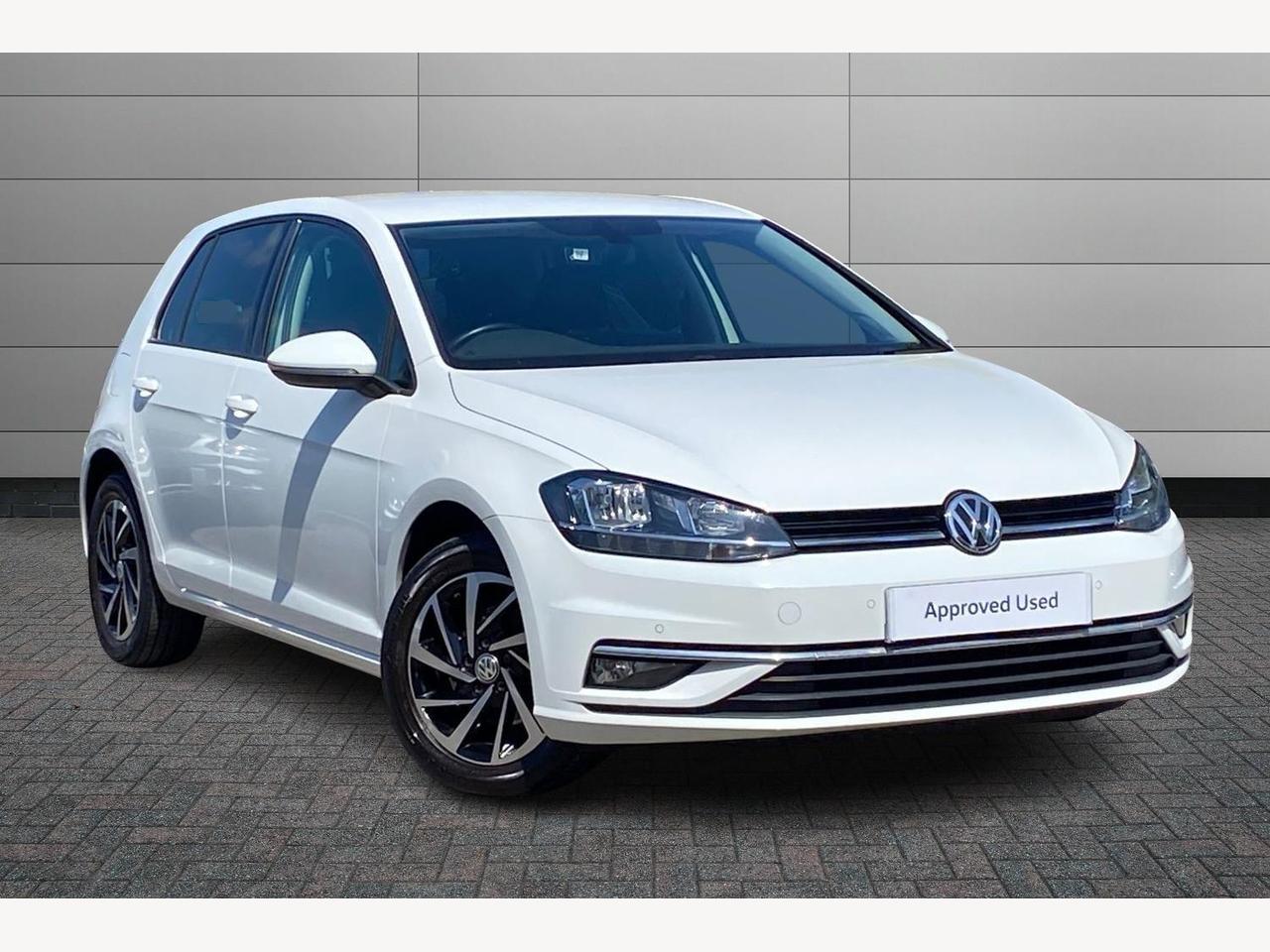 Main listing image - Volkswagen Golf