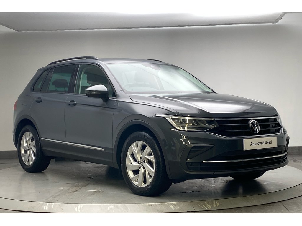 Main listing image - Volkswagen Tiguan