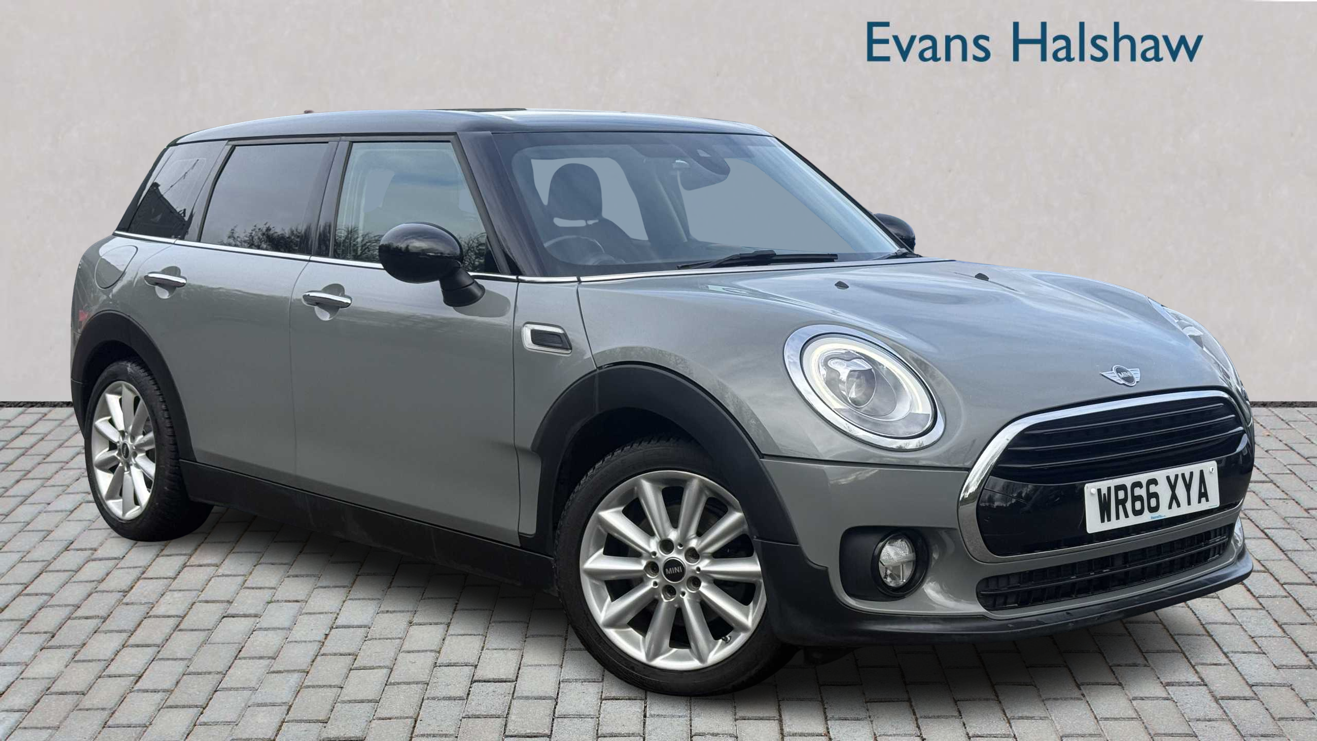 Main listing image - MINI Clubman
