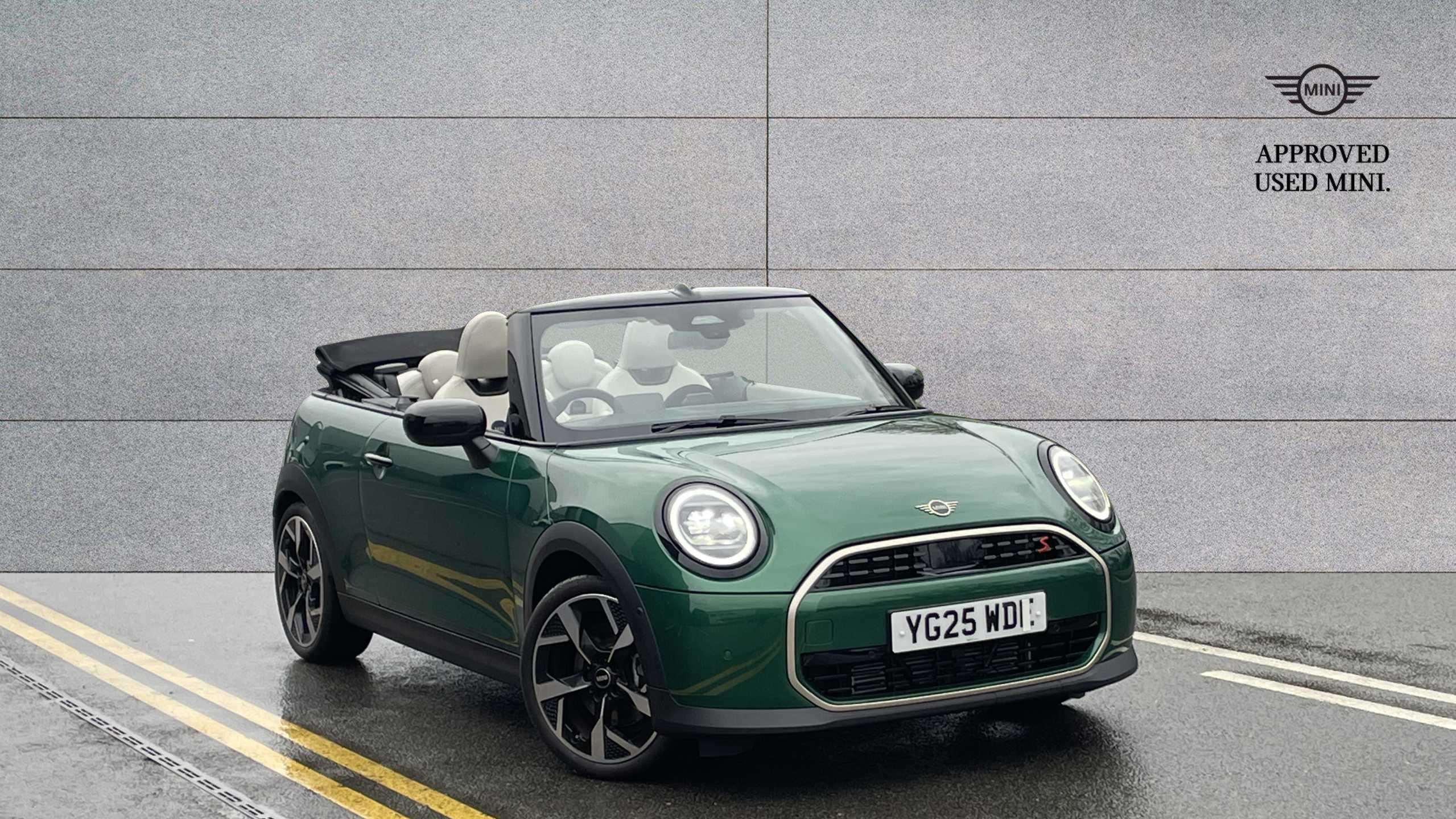 Main listing image - MINI Convertible