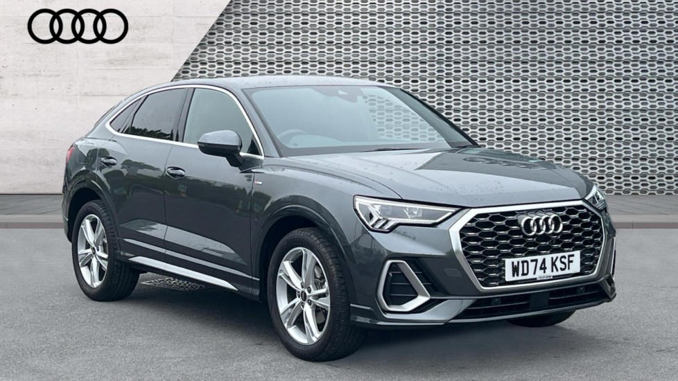 Main listing image - Audi Q3