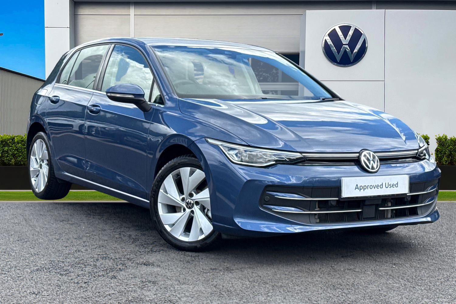 Main listing image - Volkswagen Golf