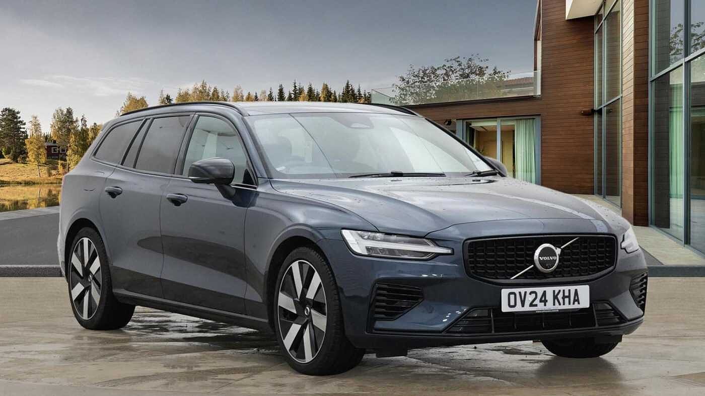 Main listing image - Volvo V60