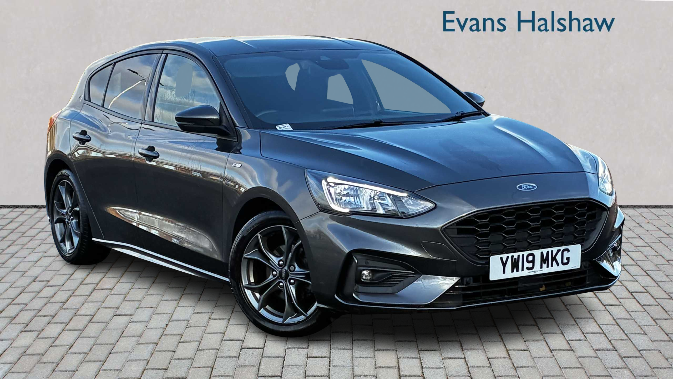 Main listing image - Ford Focus