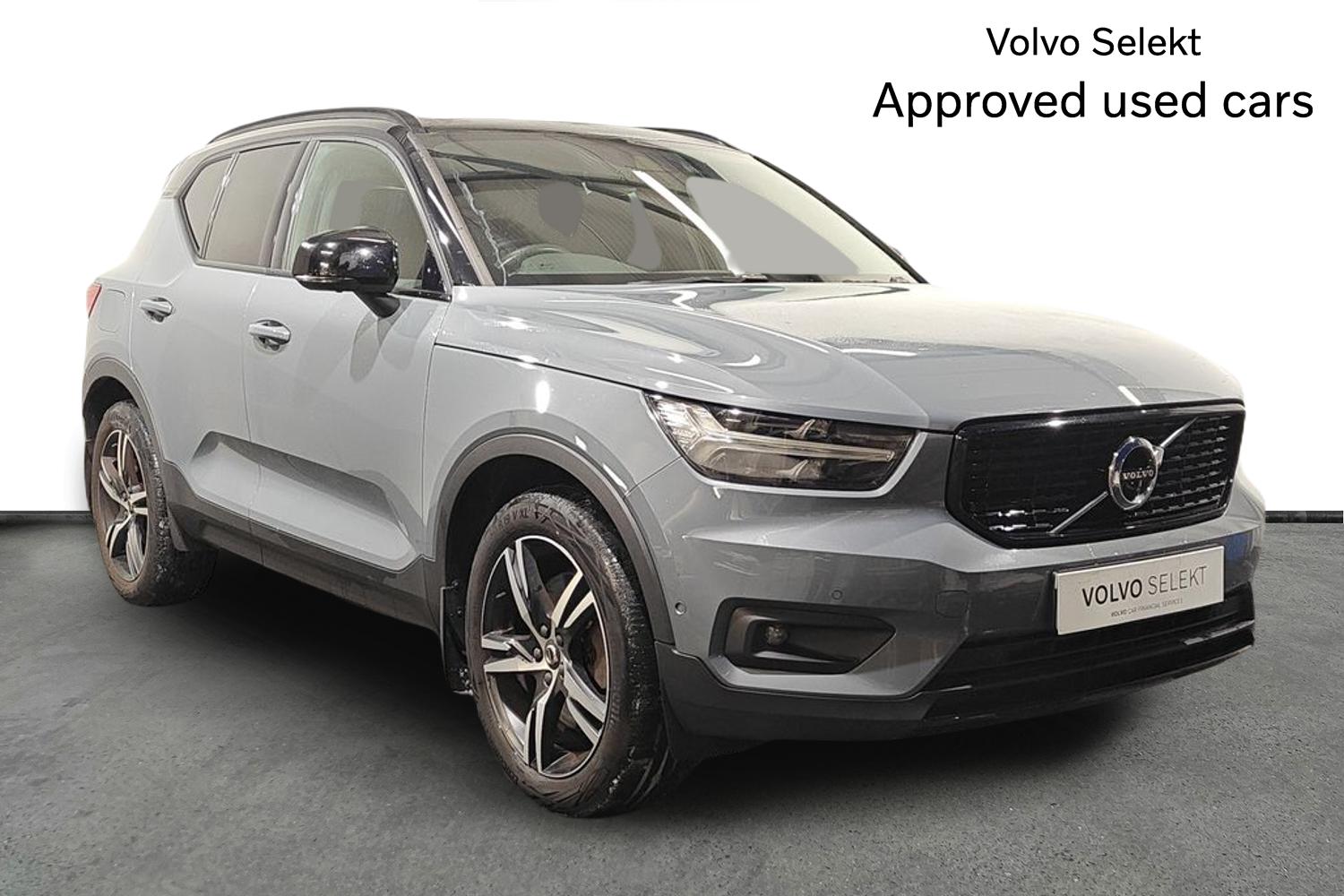 Main listing image - Volvo XC40 Recharge